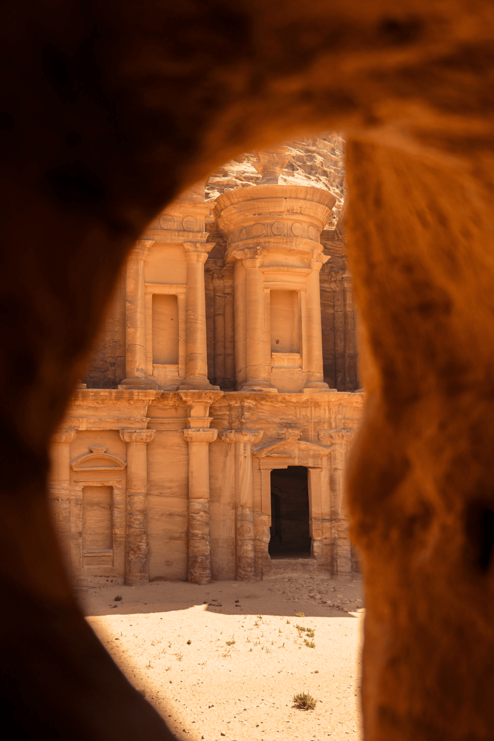 PETRA JORDAN TRAVEL GUIDE